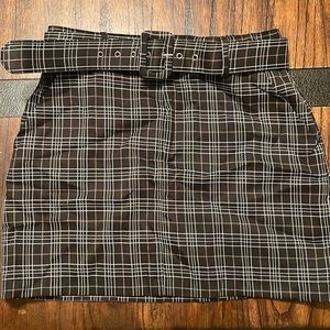 Forever 21 woman size Large plaid skirt